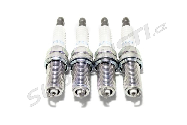 Spark plug set ILFR7H Impreza WRX/STI, Forester 2006+ (heat 7)