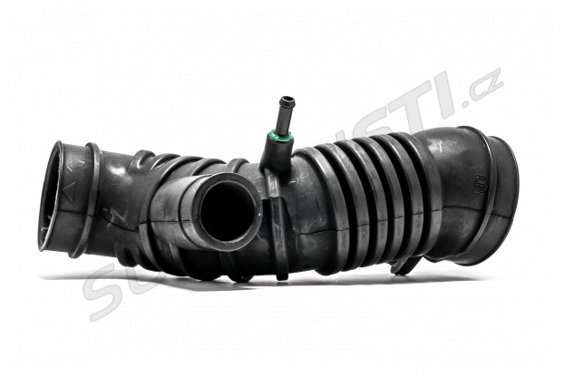 Duct, air cleaner to T/C EVO 7/8/9 - MR571592